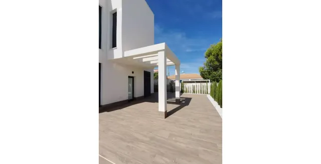EN VENTA VILLA CON PISCINA (OBRA NUEVA) EN PLAYA HONDA - SIN COMISIONES INMOBILIARIAS - Mod. LAGUNA AZUL — 7