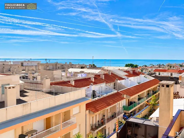 Exclusivo ático esquinero con 121 m2 de terraza y vistas al mar en la ràpita — 8