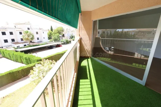Apartamento 3 habitaciones 100m² en venta - Punta Prima - foto 2