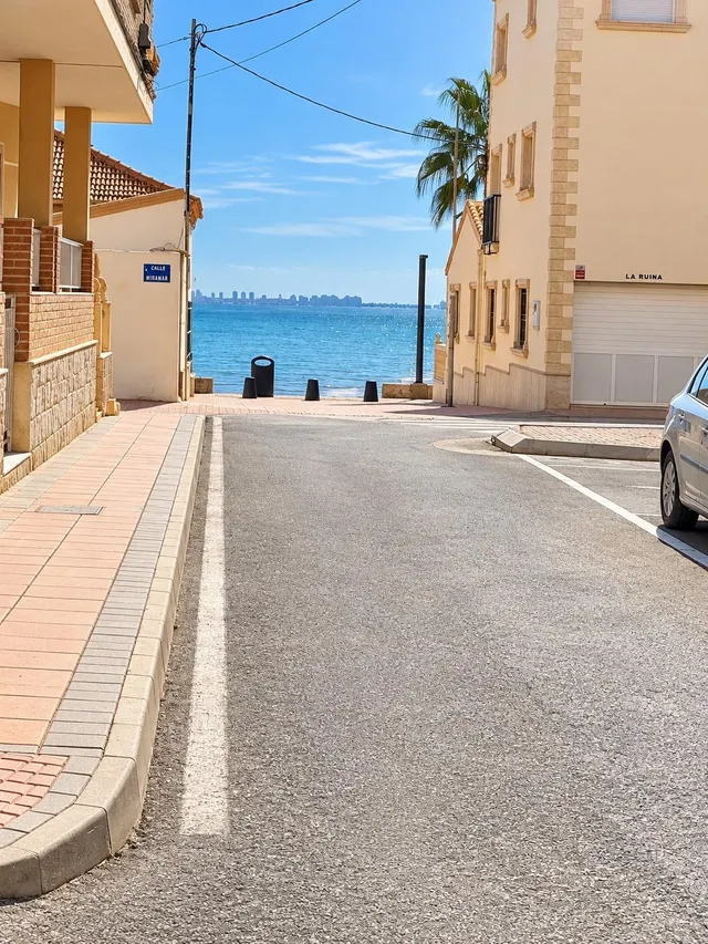 Piso a 50 metros de la playa — 11