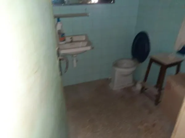 Local Comercial — 11