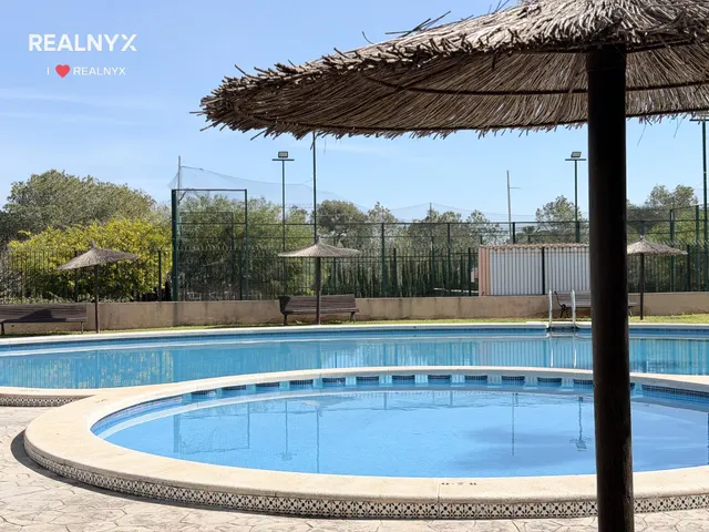 Dream Hills! Encantador Bungalow listo para entrar a vivir en urbanización exclusiva con preciosas zonas verdes y piscina comunitaria — 7
