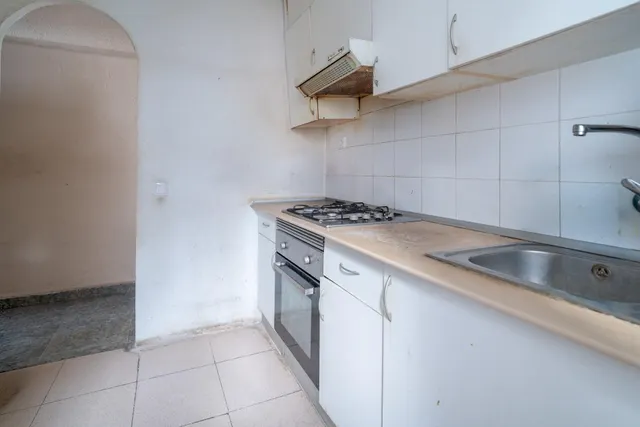 OPORTUNIDAD DE INVERSIÓN EN MONTSERRAT – VIVIENDA CON INQUILINOS — 6