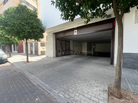 ¡Oportunidad! Amplia plaza de garaje en zona Quirón, Córdoba
