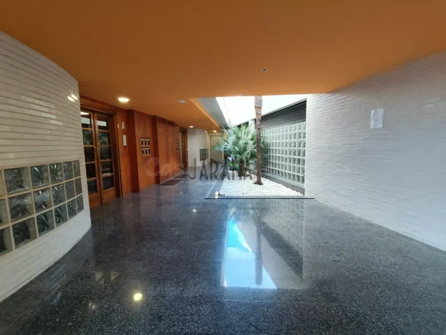 Oficina o espacio profiesional — 5