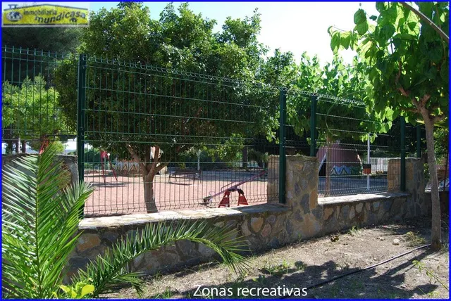 Parcela urbana de 806 m2 en Urbanización El Reloj — 7