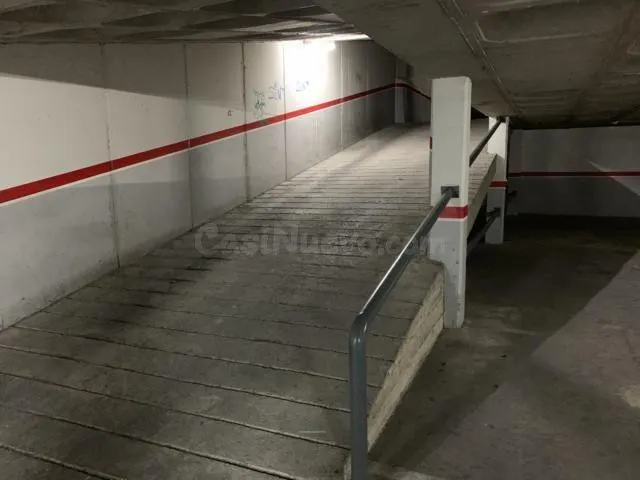 PLAZAS DE PARKING EN CALLE FRANCESC OLLER TERRASSA — 2