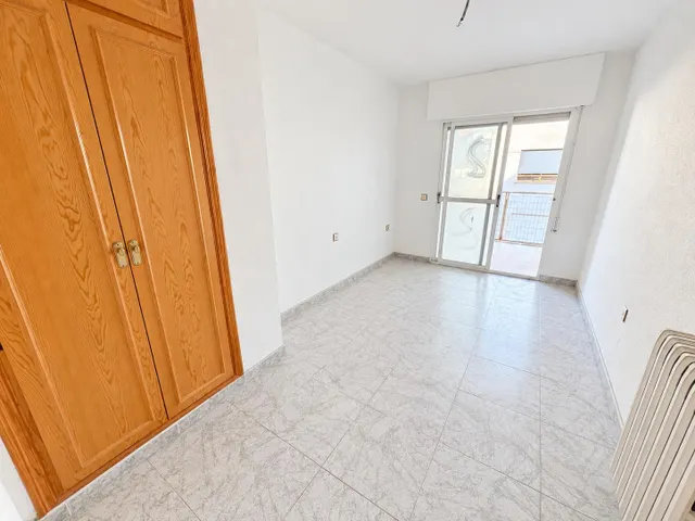 Luminosa vivienda en uno de los edificios más emblemáticos de la gran vía de Caravaca de la Cruz — 13