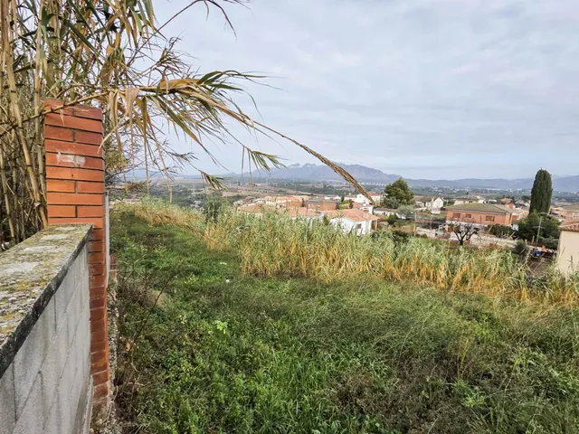 Terreno edificable de 3.636 m2 edificable en urbanización Can Parellada de Masquefa — 5