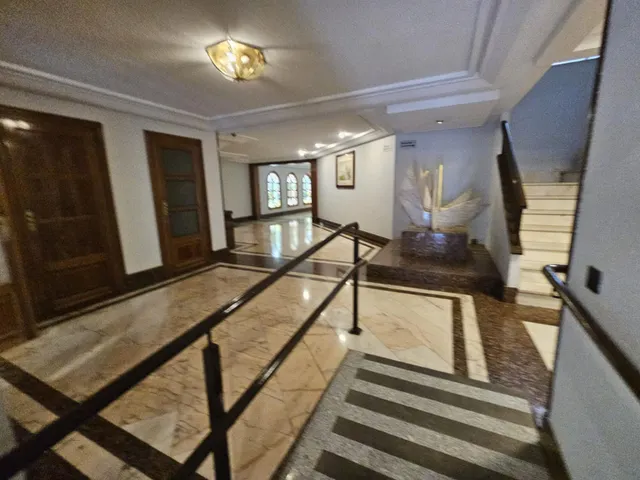 Exclusividad, amplitud y confort en el centro de Salamanca, 3 amplios dormitorios y plaza de garaje cerrada — 19