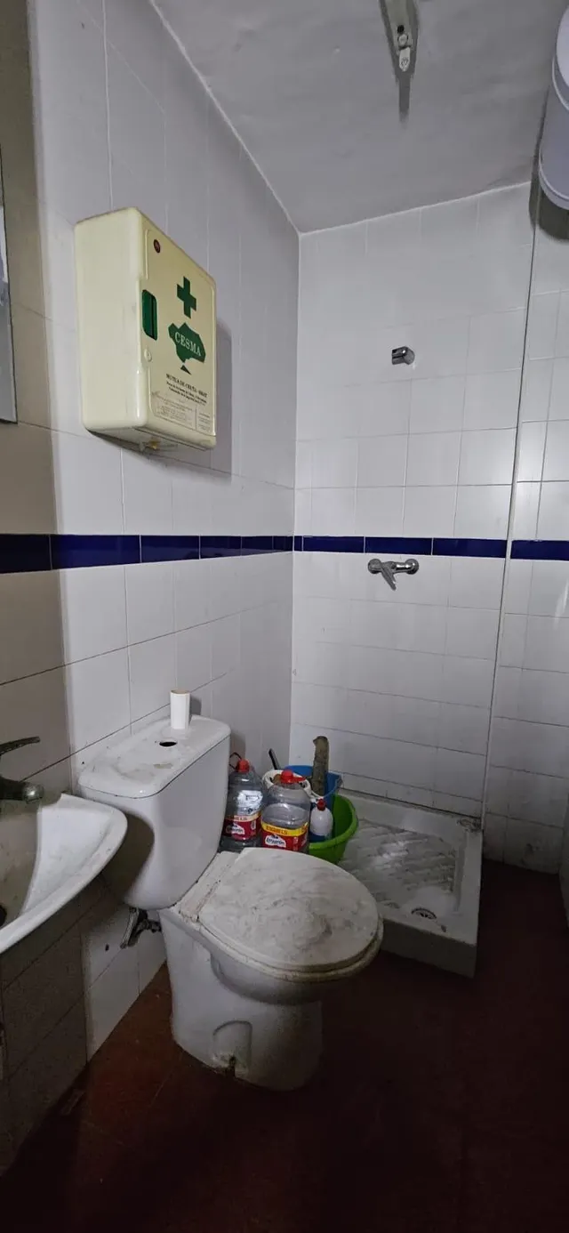 Local comercial 153m² en venta - Cruz del Ingles — 23