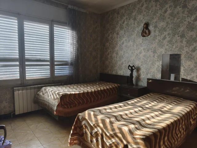 Casa zona La Parada con muchas posibilidades — 15