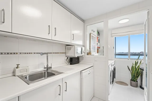 Precioso apartamento con vistas al mar - playa muchavista — 25