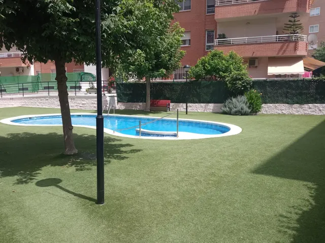 Piso para vivir todo el año! (Esq c/ Barcelona) - foto 3