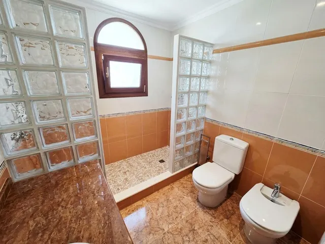 Espectacular villa privada en alquiler anual — 22