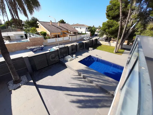 Chalet 4 habitaciones 235m² en venta - Campoamor - foto 3