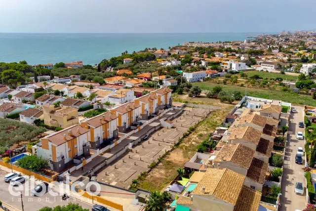 VINAROZ - Solar edificable para 10 chalets pareados con park