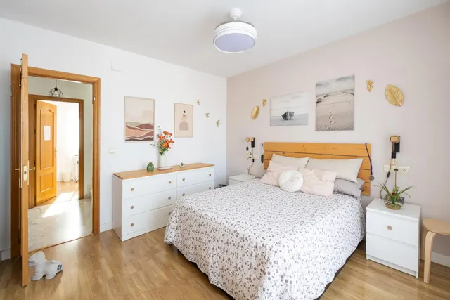 MARAVILLOSA CASA  A POCOS MINUTOS DEL CENTRO DE LA ZUBIA — 21