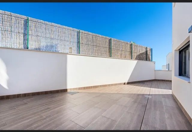 OBRA NUEVA EN SAN MIGUEL DE LAS SALINAS — 12