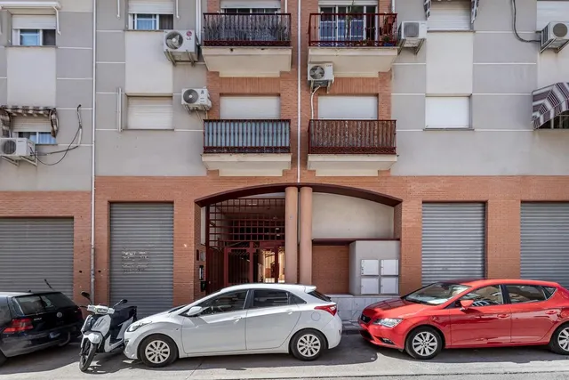 PISO CON GARAJE EN ALBOLOTE — 26