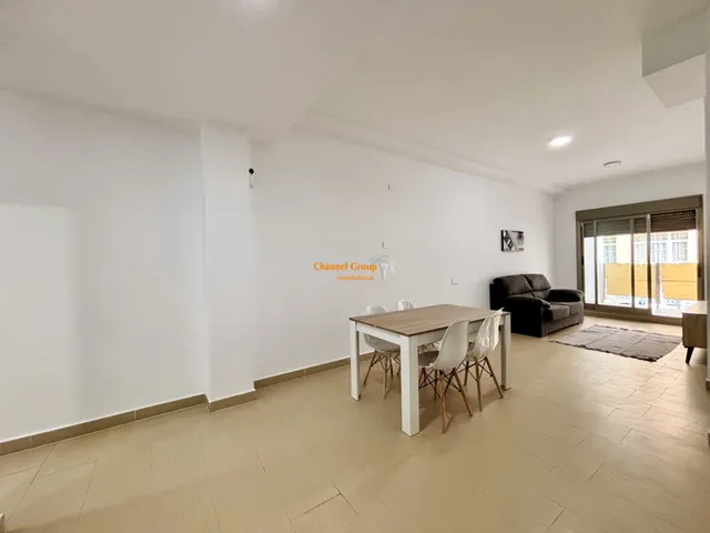 Planta baja en la playa del centro en Guardamar del Segura — 6