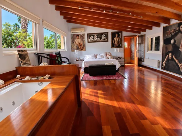 Villa con piscina y parcela de 2.075 m2 en Ses Rotgetes, cerca de Palma — 18