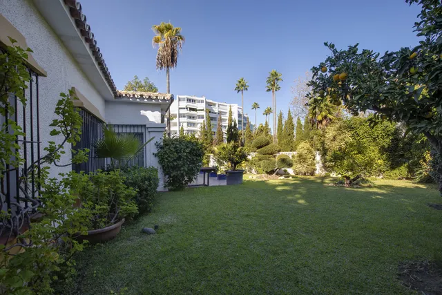 Chalet 4 habitaciones 230m² en venta - Marbella — 35