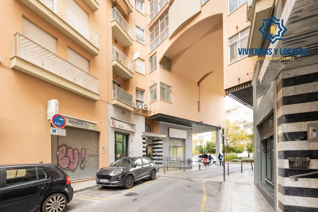 ¡Oportunidad en pleno corazón de Granada! — 2