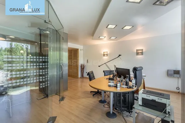 EXCLUSIVO INMUEBLE EN PLAZA DE CARRETAS, JUNTO AL EMBLEMÁTIC - foto 4