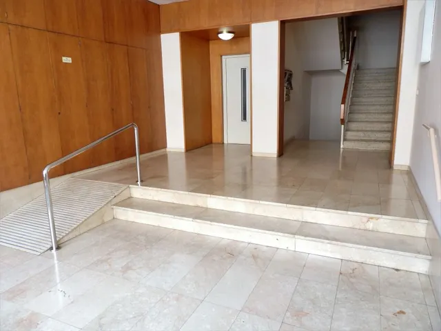 OFICINA DE LLOGUER A UN PAS DEL CENTRE — 14