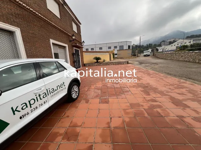 SALON DE EVENTOS EN ALQUILER O VENTA EN GENOVES A 5 MINUTOS DE XATIVA — 41