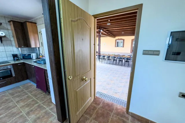 Espectacular finca rústica vallada con viviendas, salón de eventos y piscina en Fuente Álamo — 22