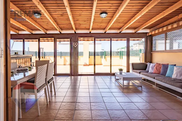 ÁTICO DÚPLEX EN EL CORAZÓN DE MÁLAGA - foto 2