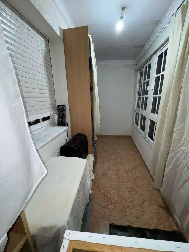 Gran adosado de 180 m2 en Avenida de la Libertad — 34
