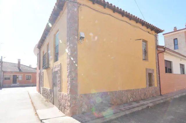Urbis te ofrece una encantadora Casa de Pueblo en Calzada de - foto 5