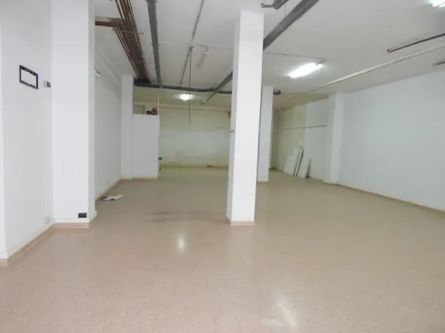 GRAN LOCAL EN ONTINYENT — 2