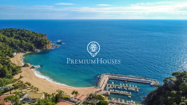 Exclusiva casa en venta en Cala Canyellas en Lloret de Mar — 43