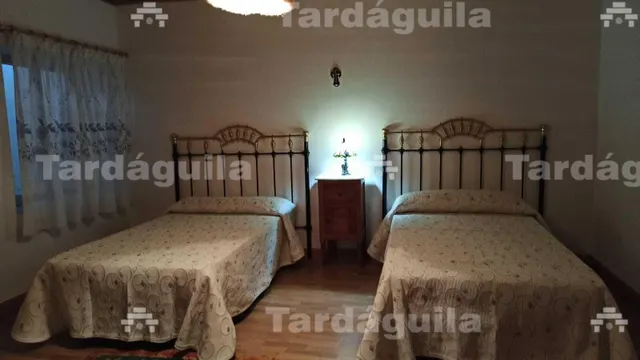 PRECIOSA Y AMPLIA CASA DE PIEDRA EN SAN MUÑOZ. — 6