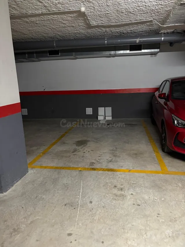 Plazas de parking en zona Mas Duran - foto 4