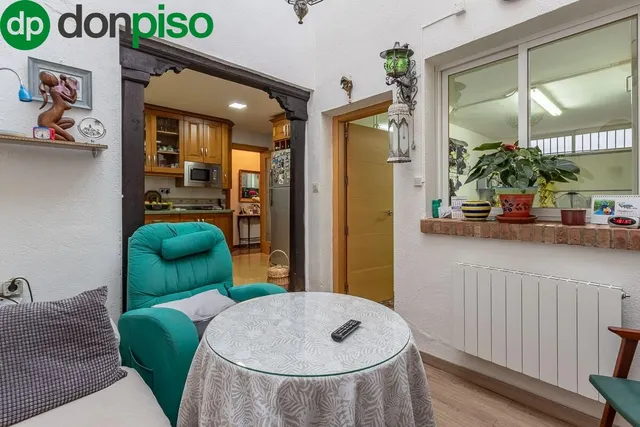 Fantástica casa en bola de oro — 14