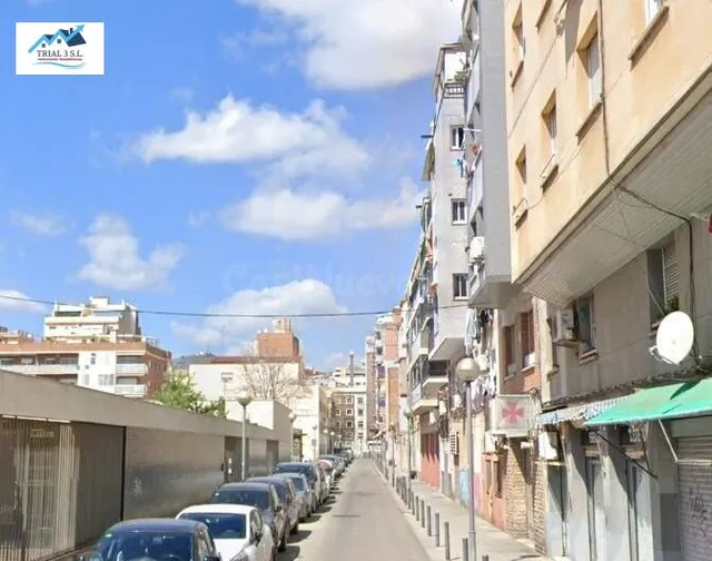 Venta Piso en  L'Hospitalet de Llobregat - Barcelona — 2