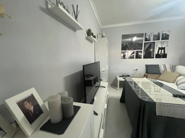 UNIFAMILIAR EN PLANTA BAJA CON TRES PATIOS, AZOTEA Y GARAJE LISTA PARA ENTRAR A VIVIR — 38