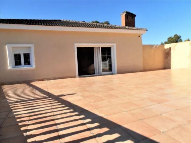 ESPECTACULAR CHALET CON 1.445M2 DE PARCELA EN LAS FILIPINAS VILLAMARTIN — 23
