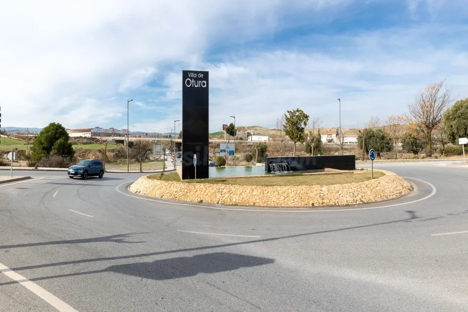 Venta de parcela urbana en Otura (Zona Santa Clara Golf)