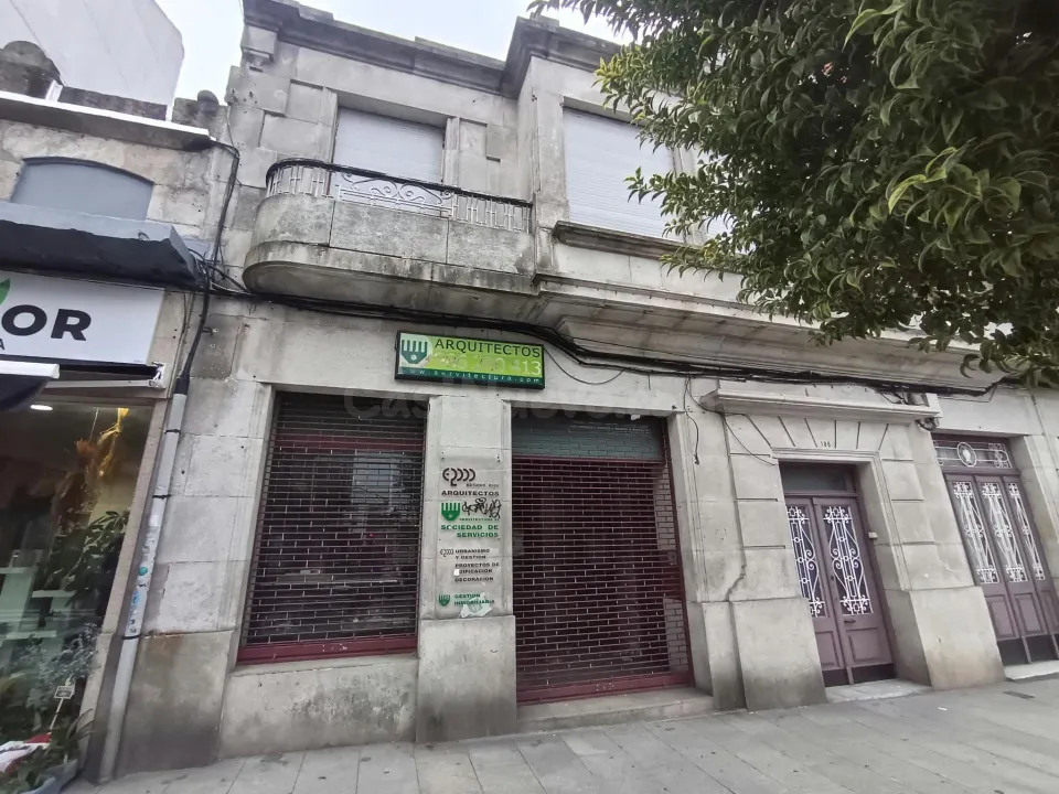 ¡INCREIBLE OPORTUNIDAD! Piso en venta en Sanjurjo Badia