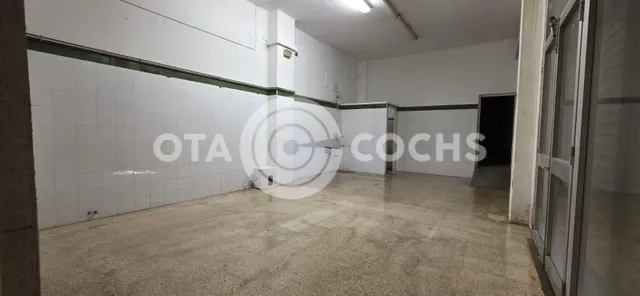 LOCAL COMERCIAL ESQUINERO ZONA NILOGA — 10