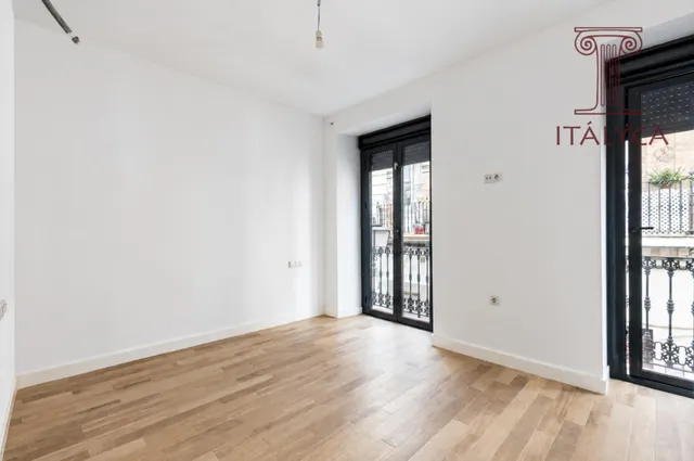 Casa de obra nueva en venta en calle Niño Perdido — 12