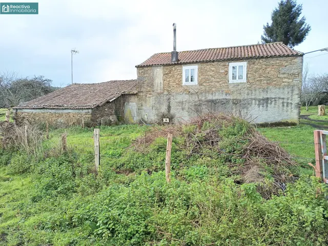 Terreno de 13 Ha., en Melide