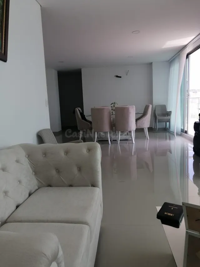 VENDE APARTAMENTO EN BARRIO DE CRESPO - foto 3