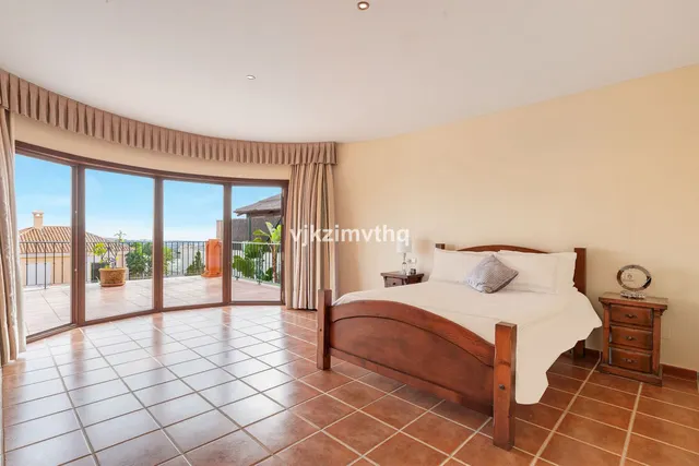 Chalet 5 habitaciones 761m² en venta - Costa del Sol — 26